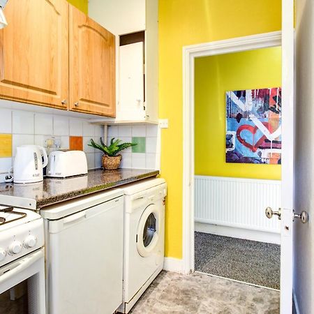 Oxford Street - Mayfair, Central London Budget Apartment Exterior photo