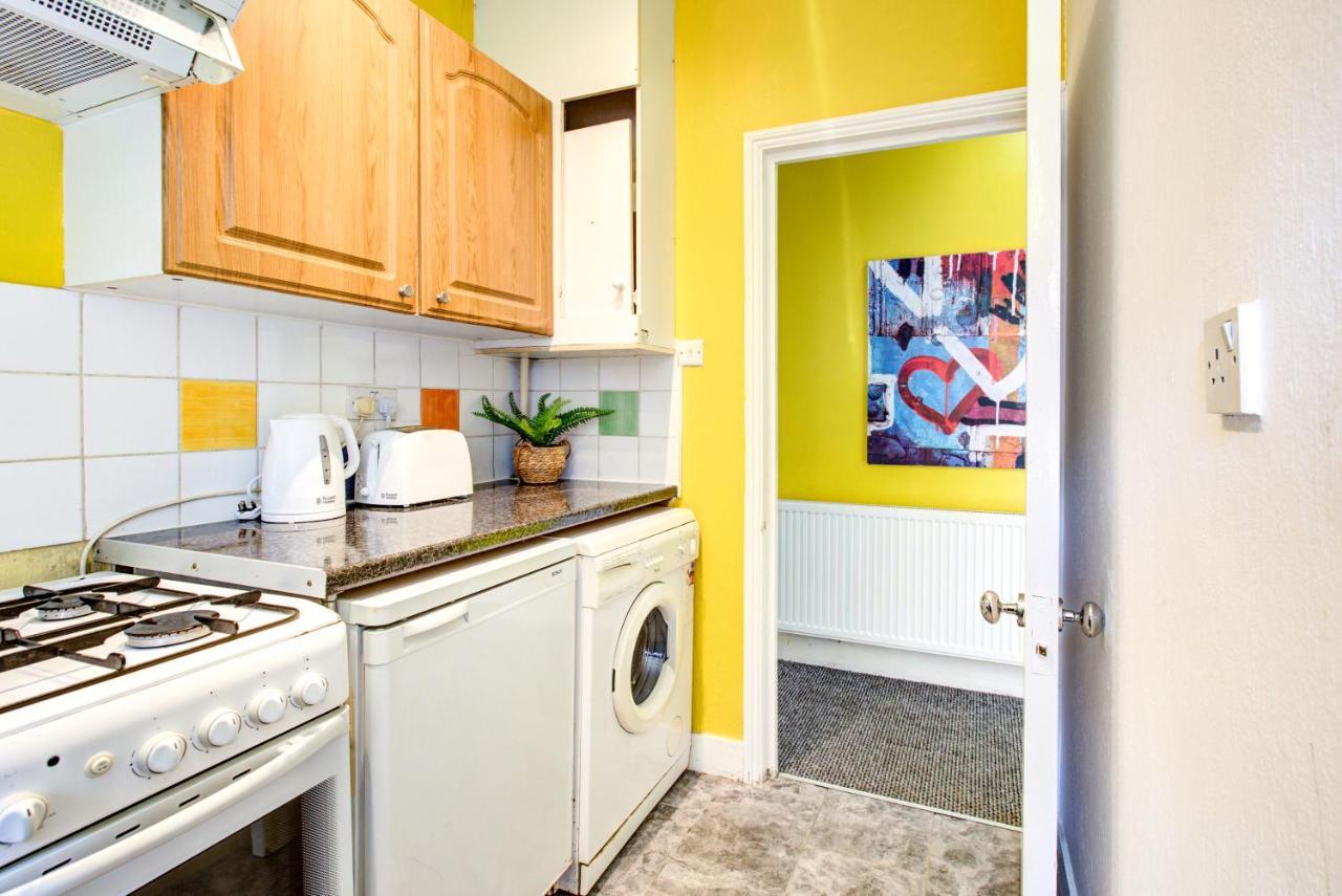 Oxford Street - Mayfair, Central London Budget Apartment Exterior photo
